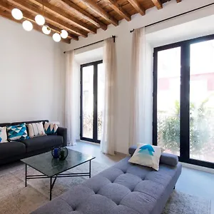 Tour Apartment- Elegance & Confort In The Historic Center Málaga